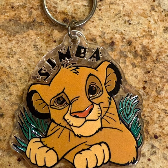 Disney | Other | Vintage 9s Disney Simba Lion King Plastic Keychain ...